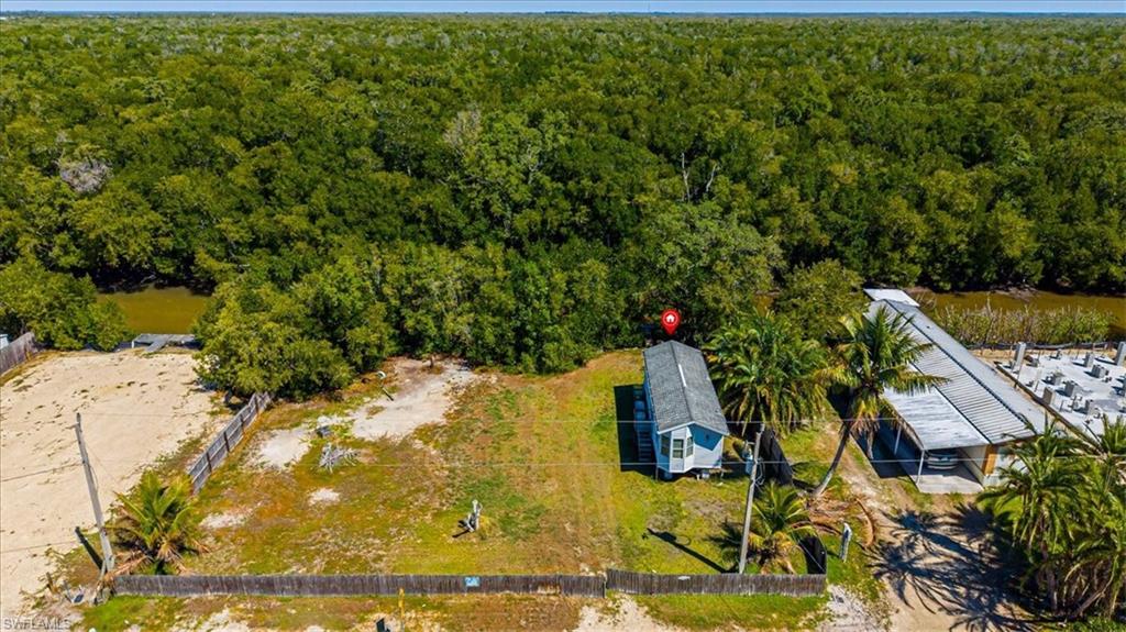 PLANTATION ISLAND - Residential