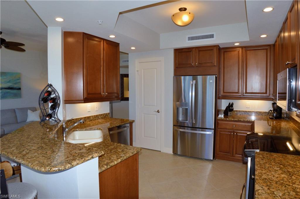 WATERSIDE AT BAY BEACH - Residential