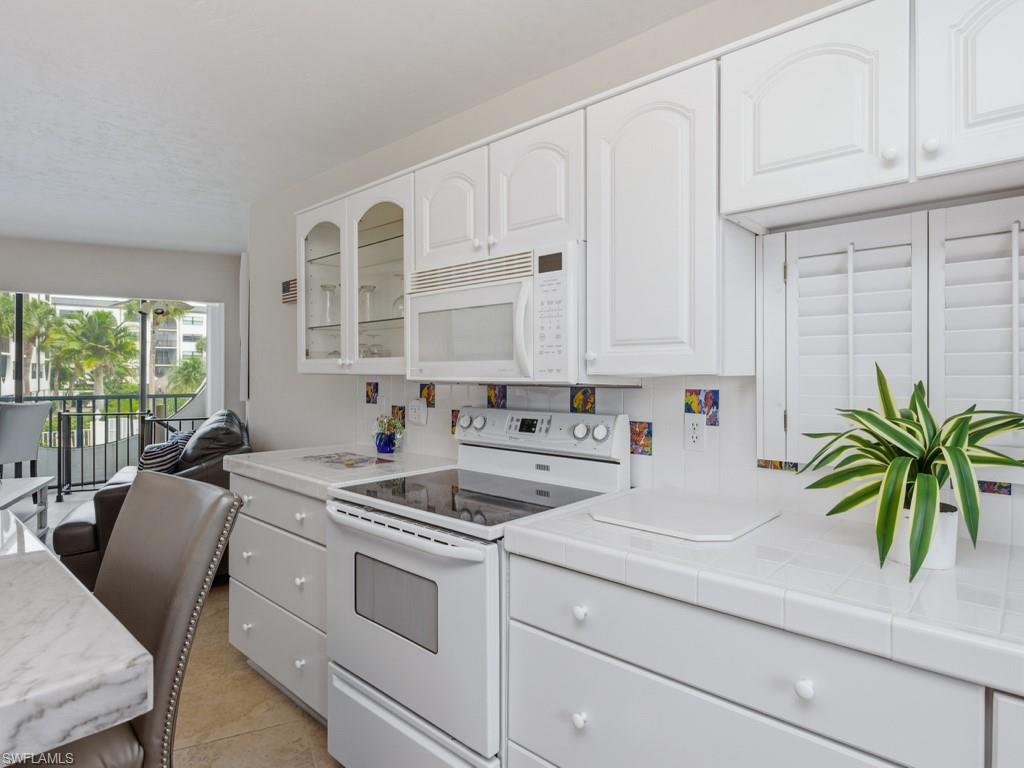 ANGLERS COVE - Residential