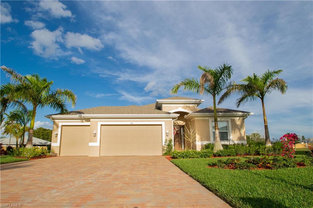 CELEBRATION CAPE - Residential