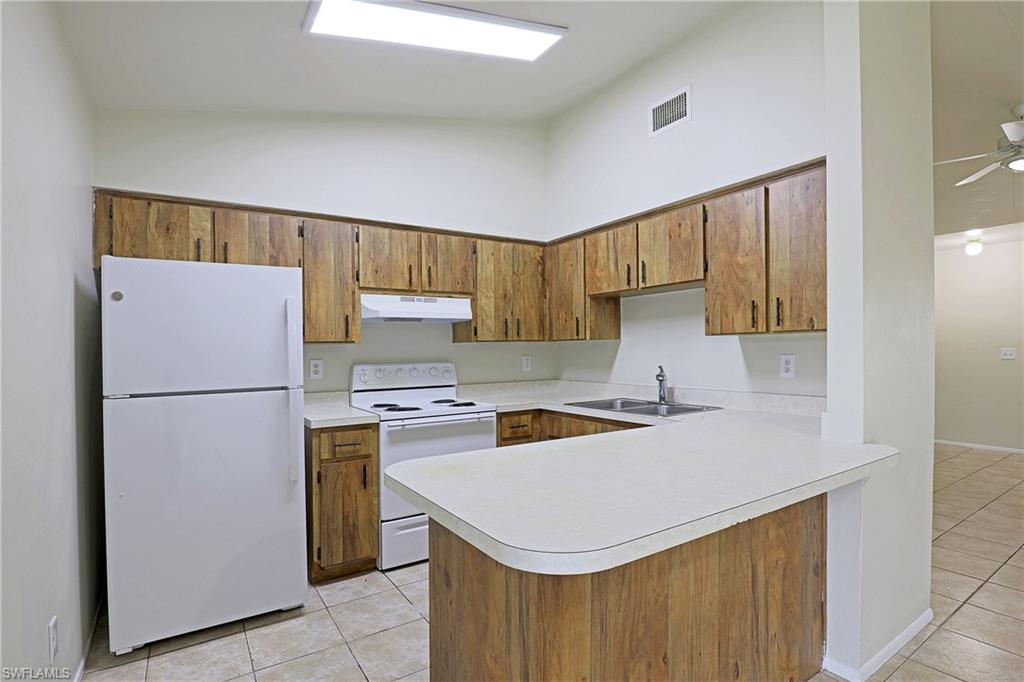 CAPE CORAL - Residential Lease