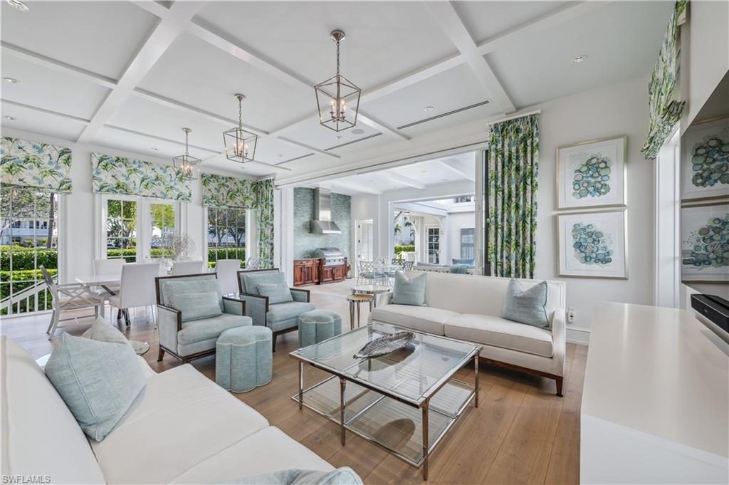 OLDE NAPLES - Residential