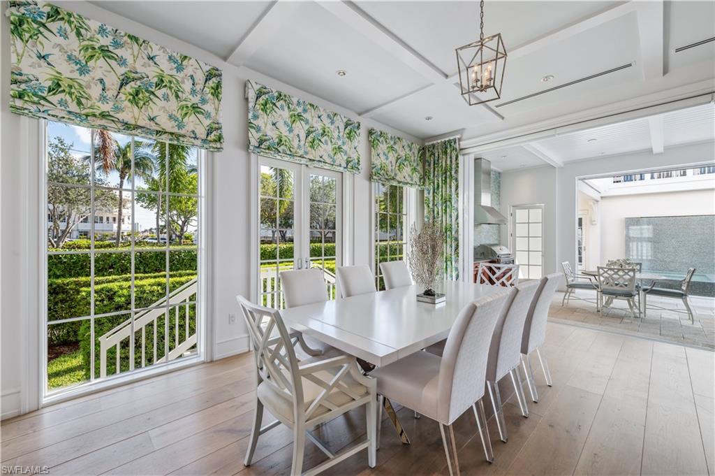 OLDE NAPLES - Residential