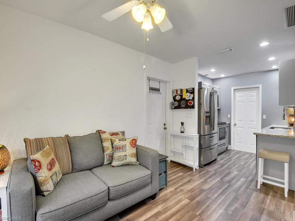 GOLDEN GATE ESTATES - Residential
