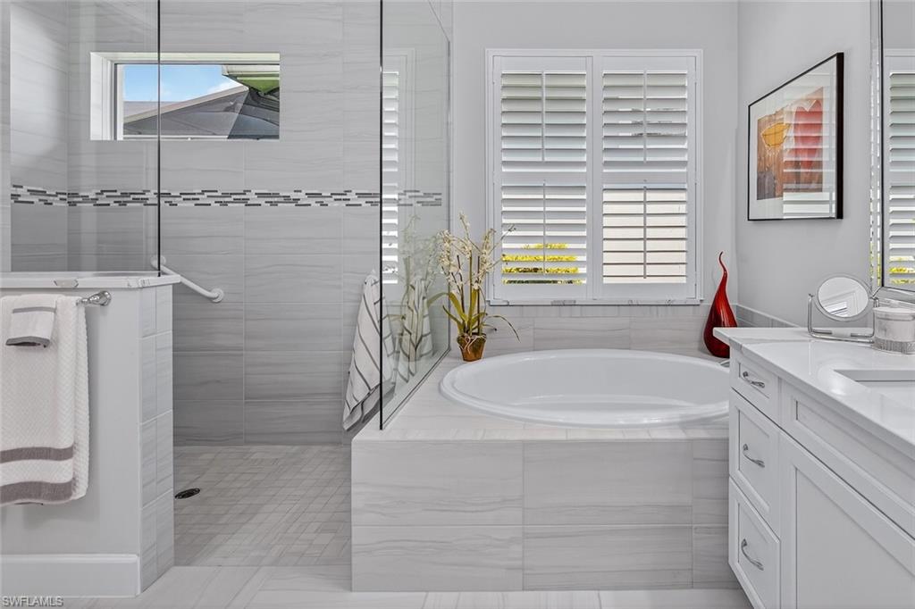 ISLES OF COLLIER PRESERVE - Residential