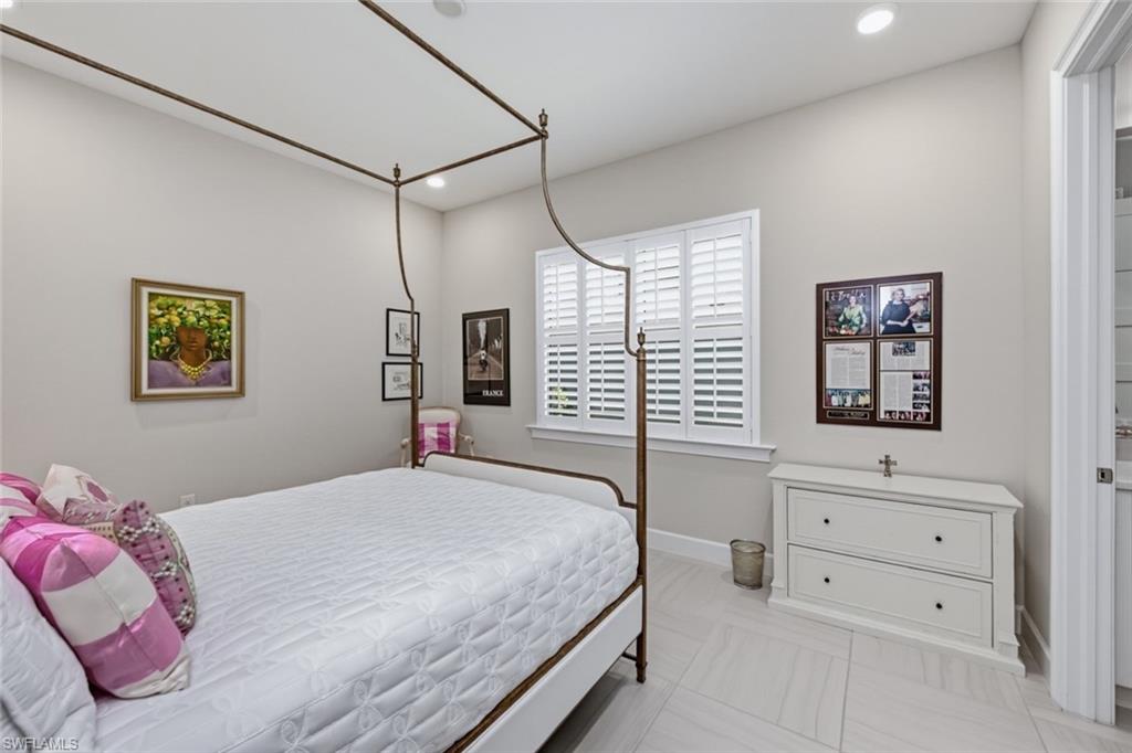 ISLES OF COLLIER PRESERVE - Residential