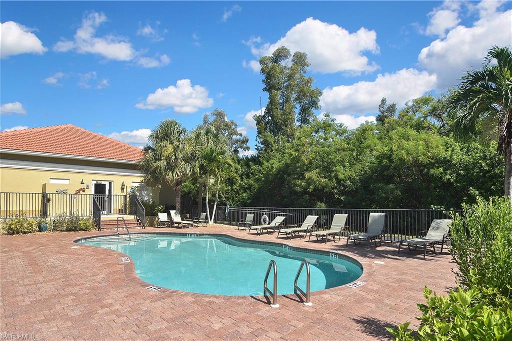 FISHERMAN'S COVE - Residential