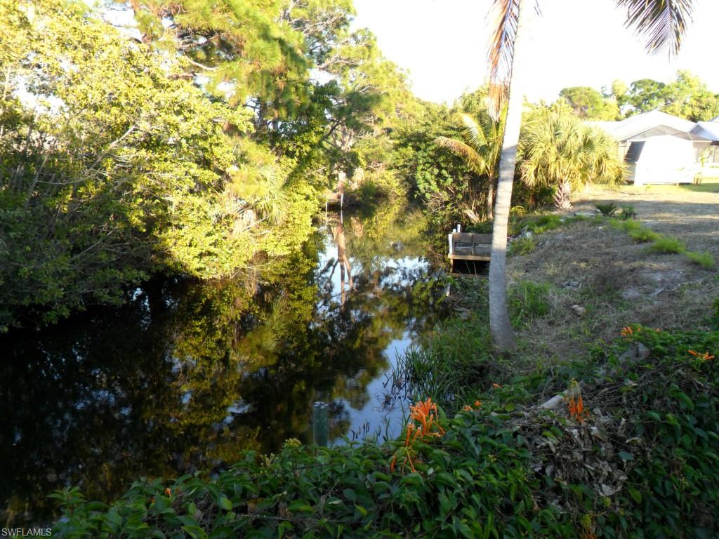IMPERIAL SHORES - Residential