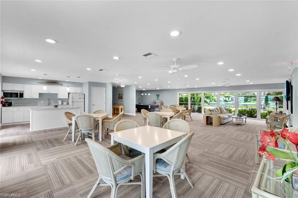 CALOOSA BAYVIEW - Residential Lease