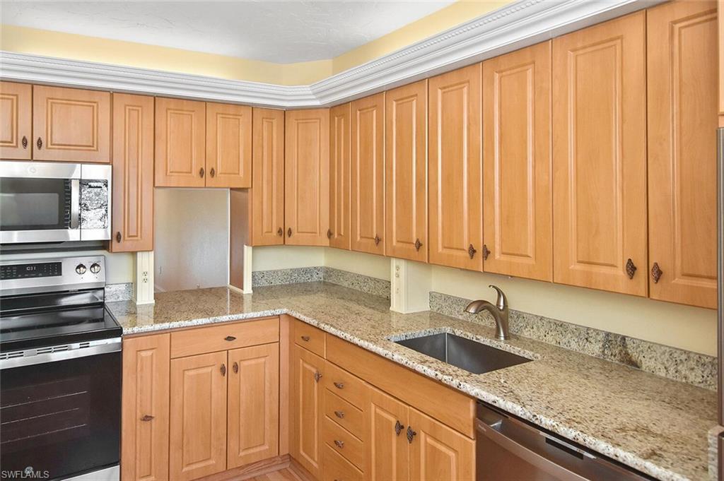 CALOOSA BAYVIEW - Residential Lease