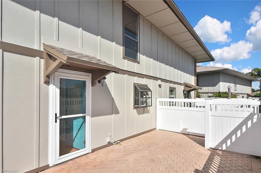 CALOOSA BAYVIEW - Residential Lease