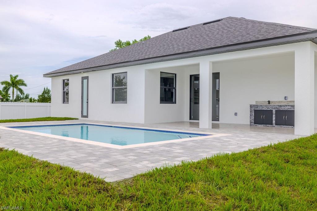 CAPE CORAL - Residential