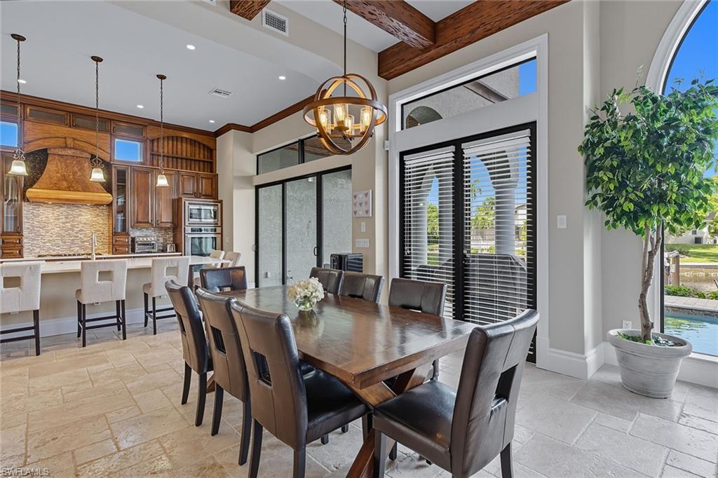 MARCO BEACH - Residential