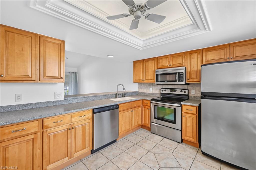 BARUNA BAY CONDO - Residential
