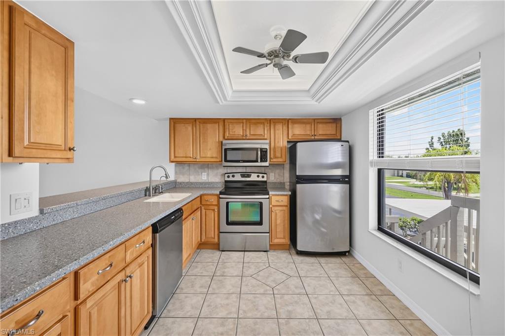 BARUNA BAY CONDO - Residential