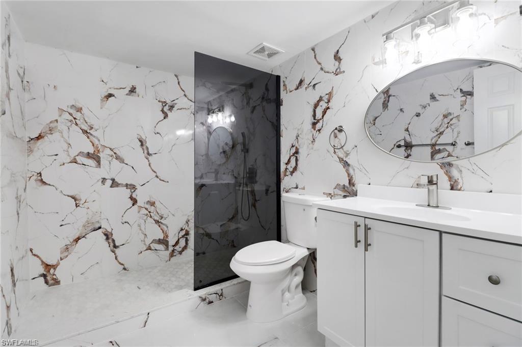FOUR FOUNTAINS - Residential Lease