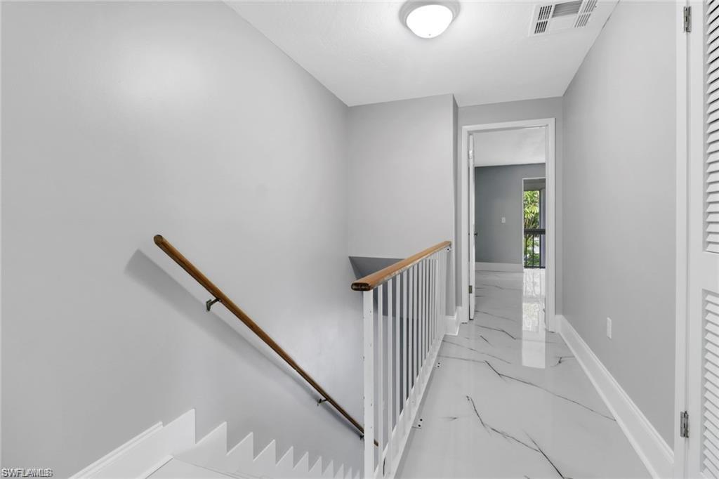 FOUR FOUNTAINS - Residential Lease