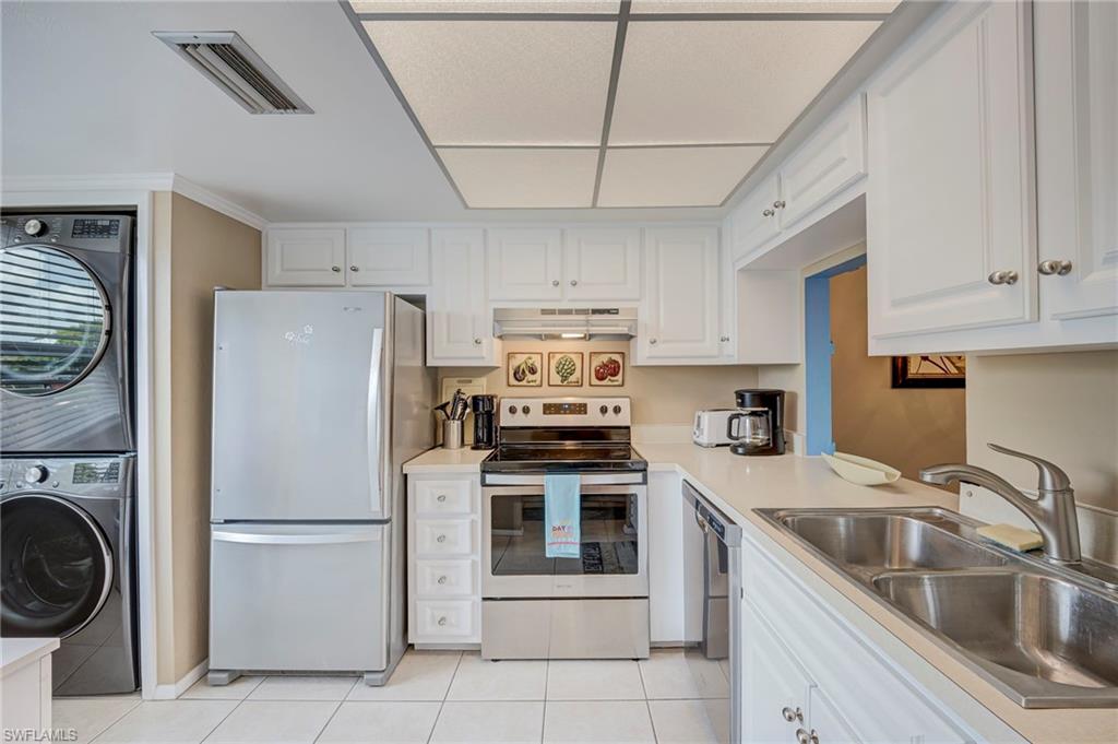 BRIAN COURT CONDO - Residential