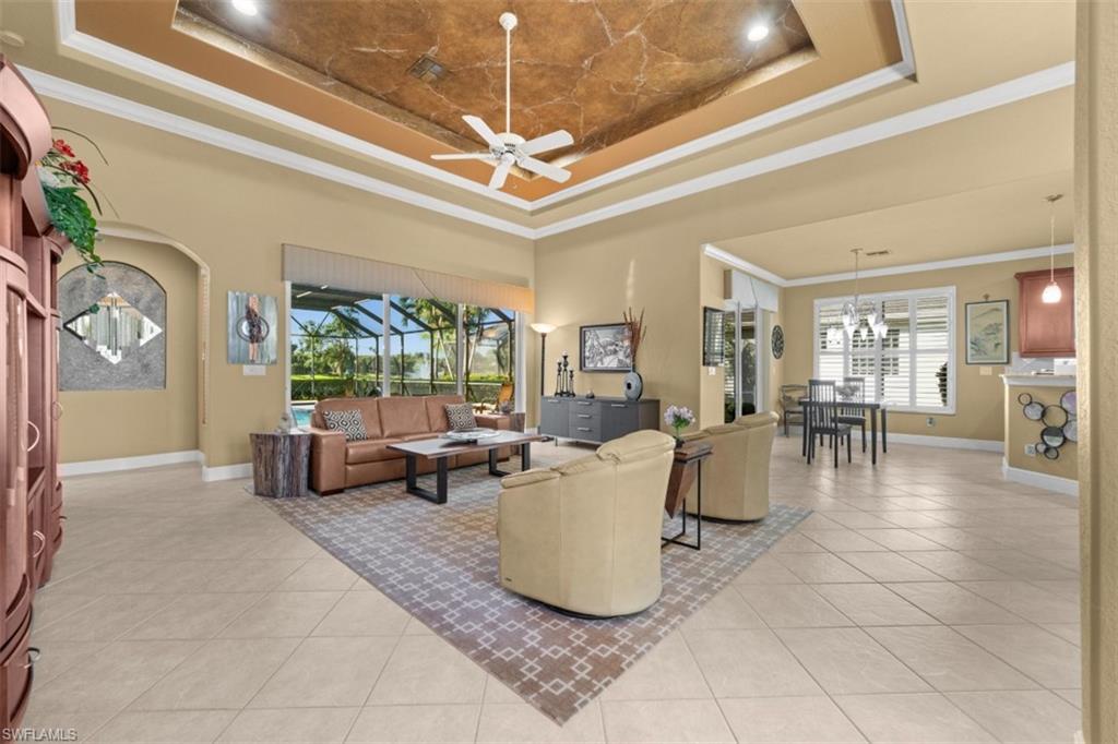 BELLE LAGO - Residential