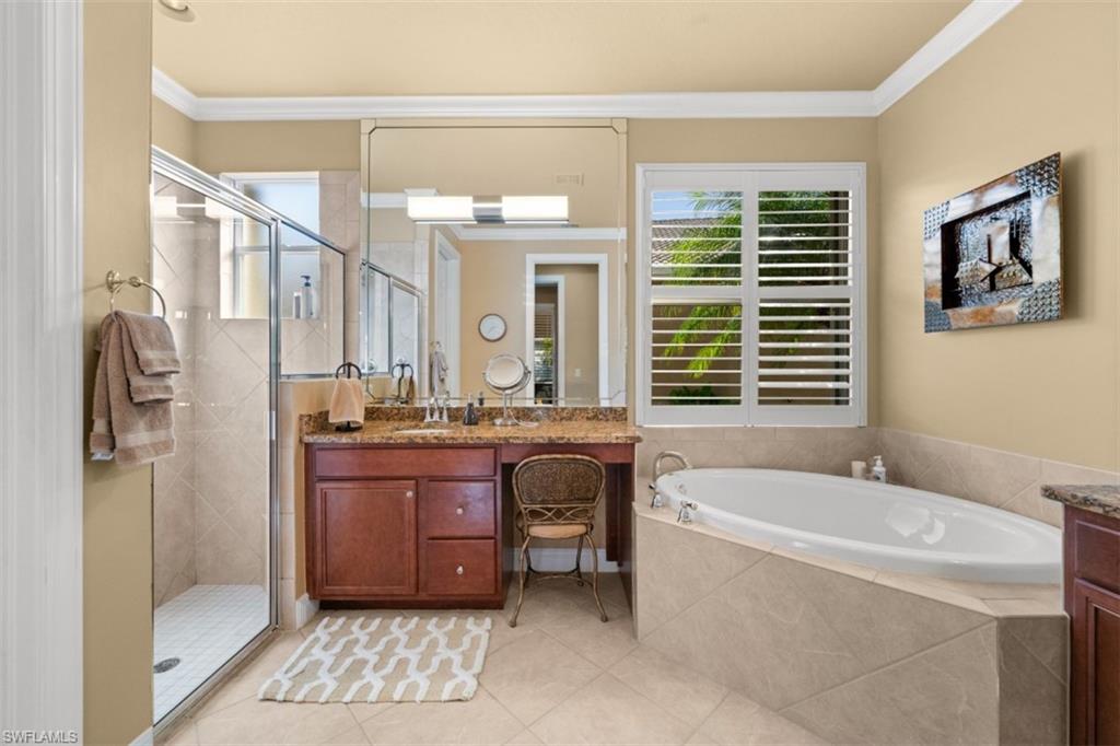 BELLE LAGO - Residential