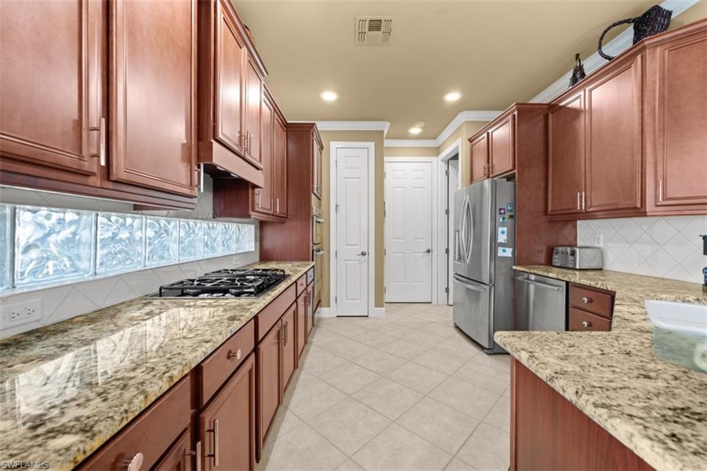 BELLE LAGO - Residential
