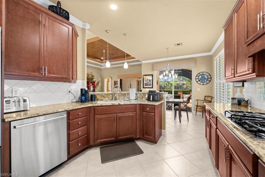 BELLE LAGO - Residential