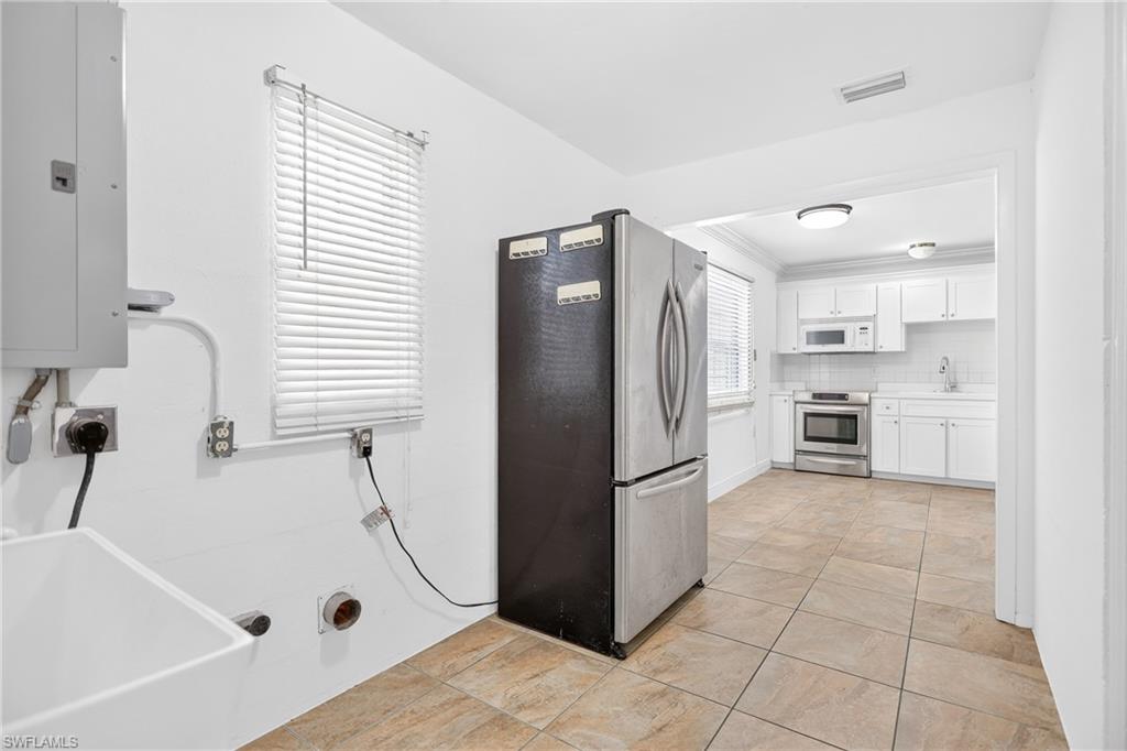 FORT MYERS - Residential
