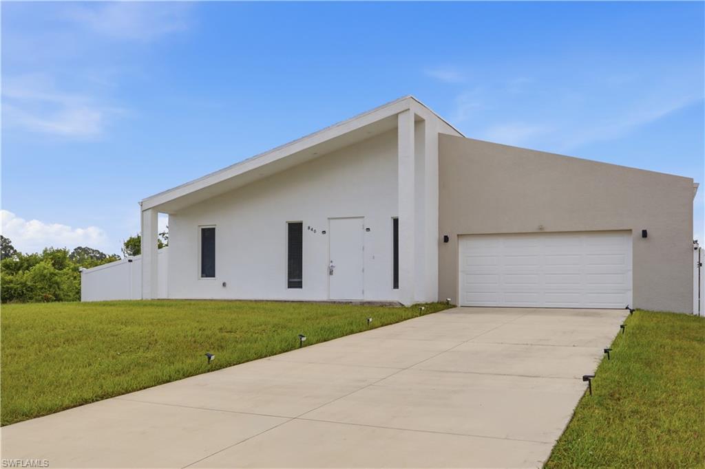 LEHIGH ACRES - Residential