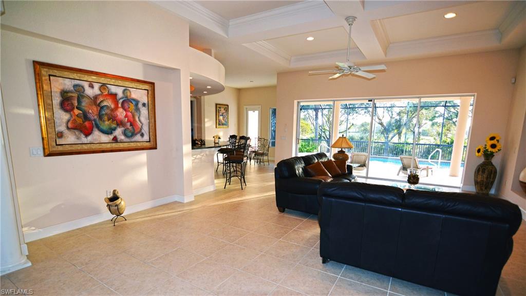 CROWN COLONY - Residential