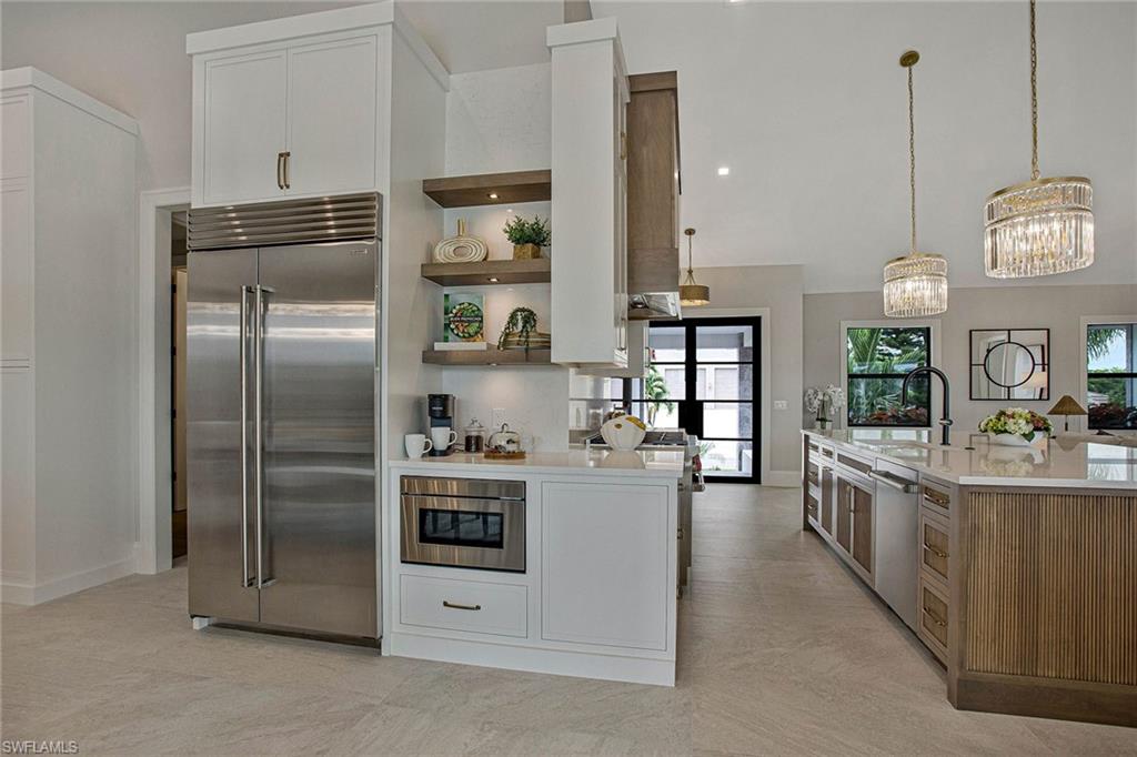 MARCO ISLAND - Residential