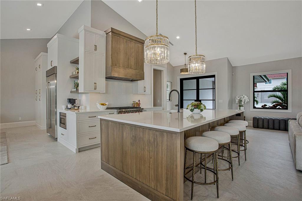 MARCO ISLAND - Residential