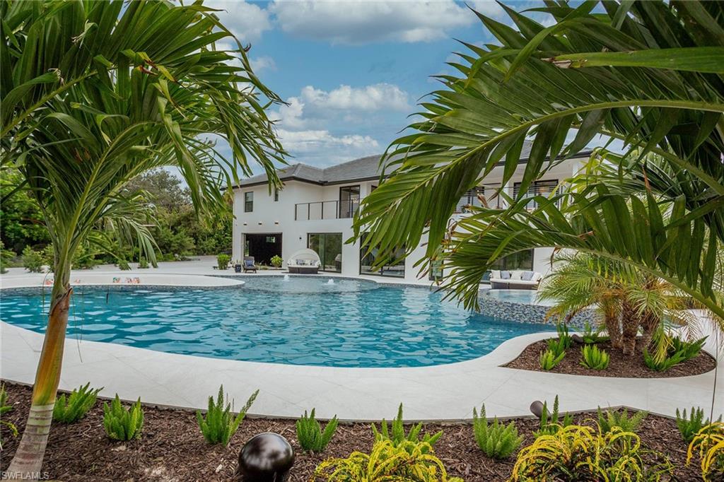 MARCO ISLAND - Residential
