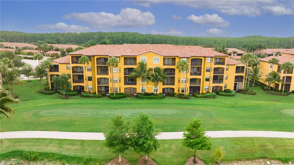 BONITA NATIONAL GOLF AND COUNTRY CLUB - Residential
