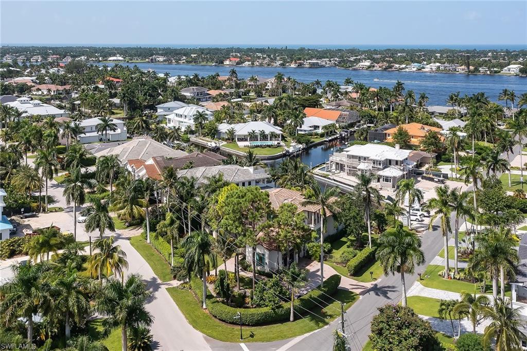 ROYAL HARBOR - Residential