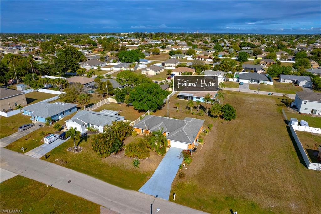 CAPE CORAL - Residential