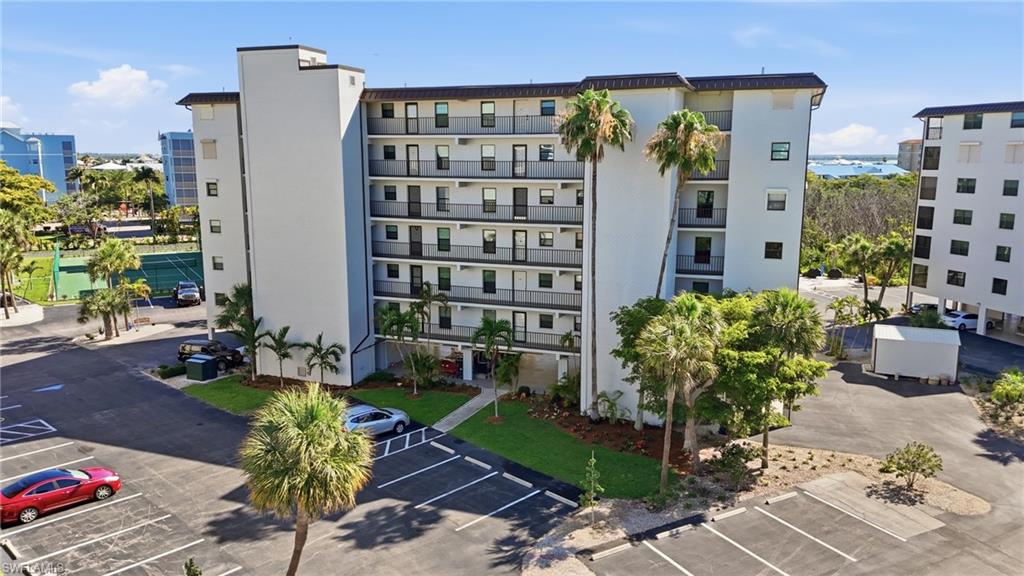 ESTERO COVE CONDO - Residential