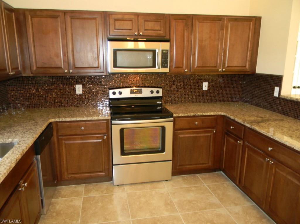 PELICAN RIDGE II - Residential