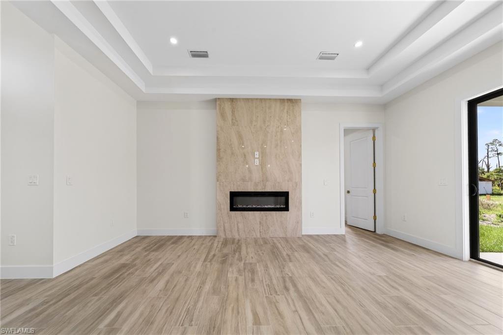 GOLDEN GATE ESTATES - Residential Lease