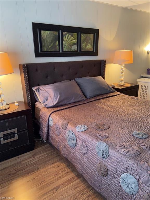 RIVIERA COLONY - Residential