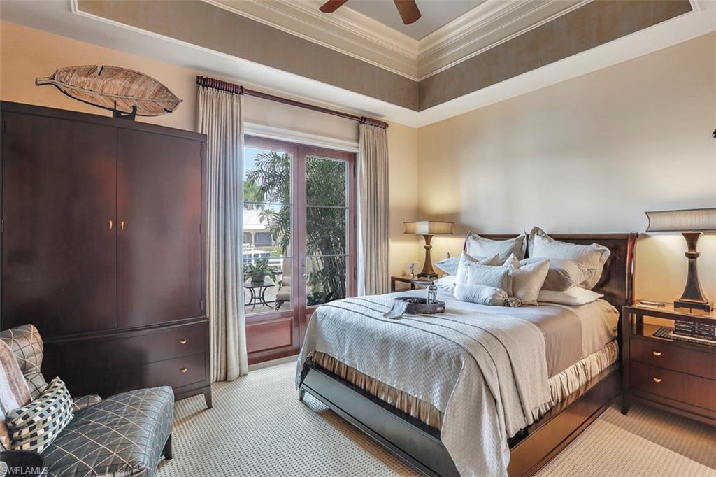 MARCO BEACH - Residential