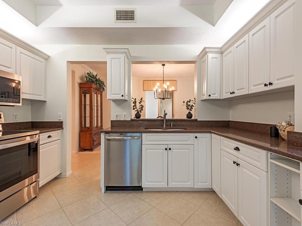 VALENCIA AT PELICAN BAY - Residential
