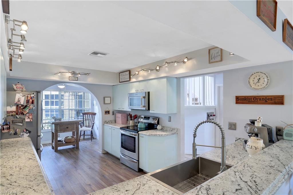 VILLAGE AT WILDCAT RUN - Residential