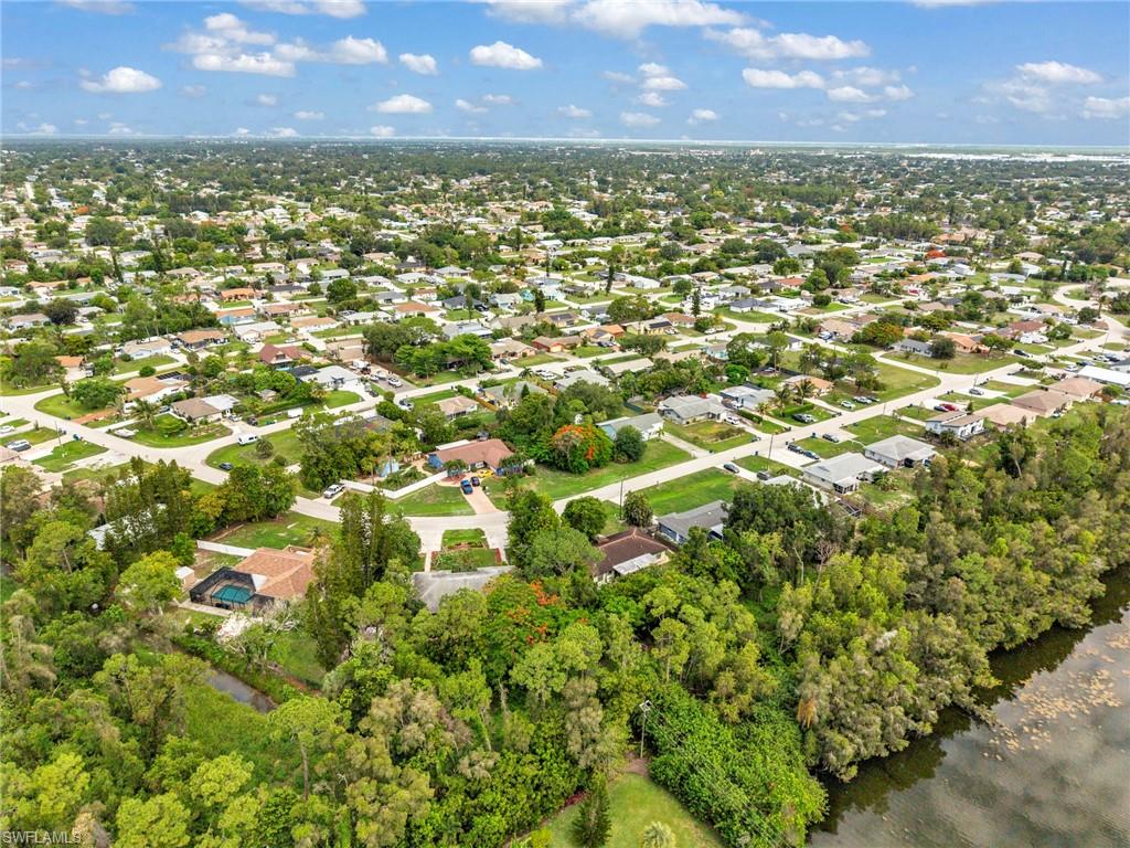 SAN CARLOS PARK - Residential Income