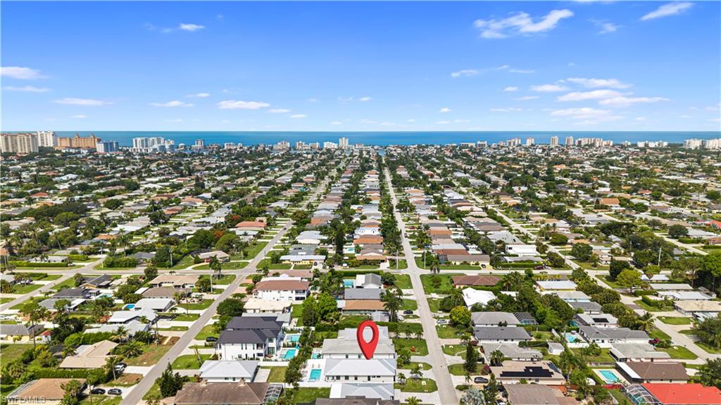 NAPLES PARK - Residential
