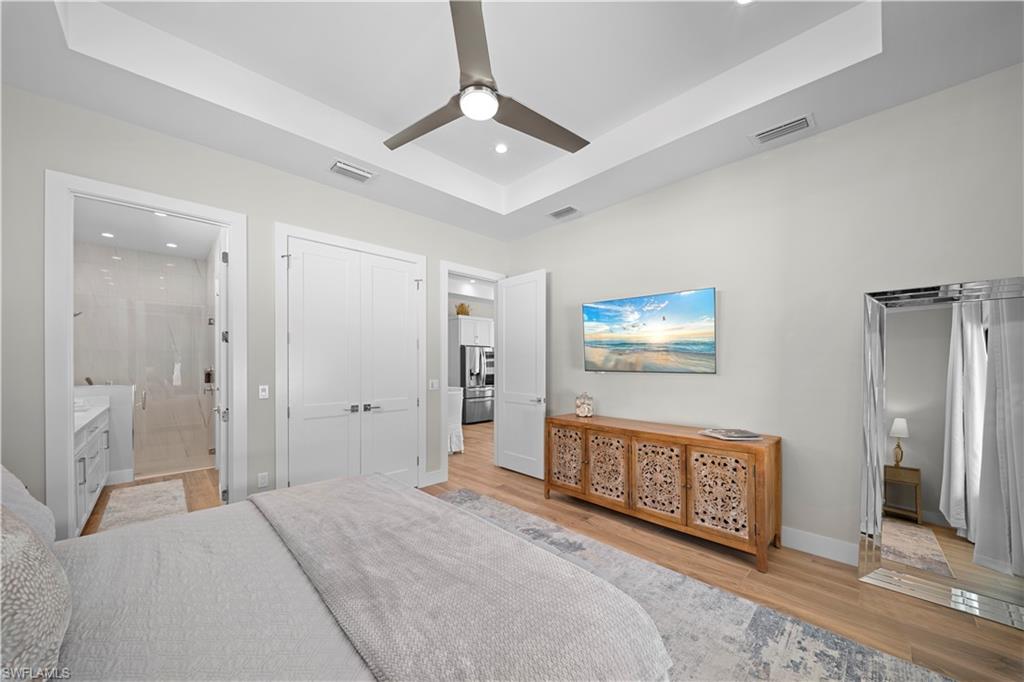 NAPLES PARK - Residential