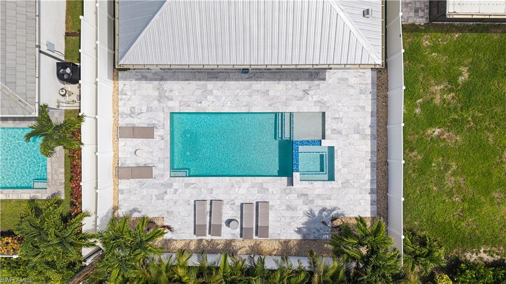NAPLES PARK - Residential