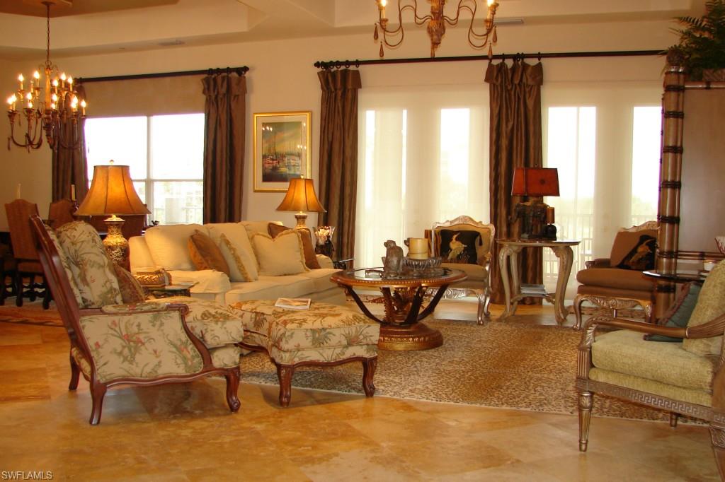 AVELLINO ISLES - Residential