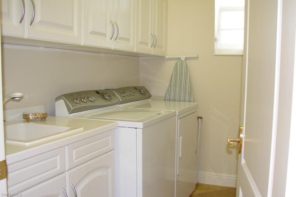 AVELLINO ISLES - Residential