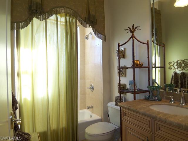 AVELLINO ISLES - Residential