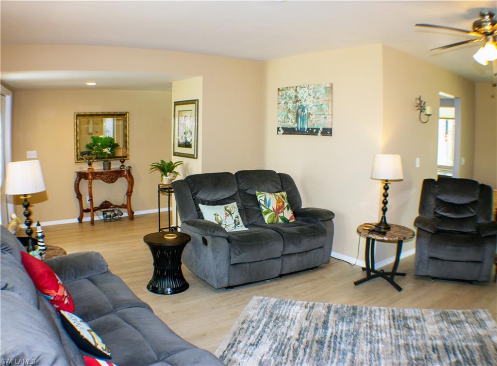 COUNTRY CLUB ESTATES - Residential